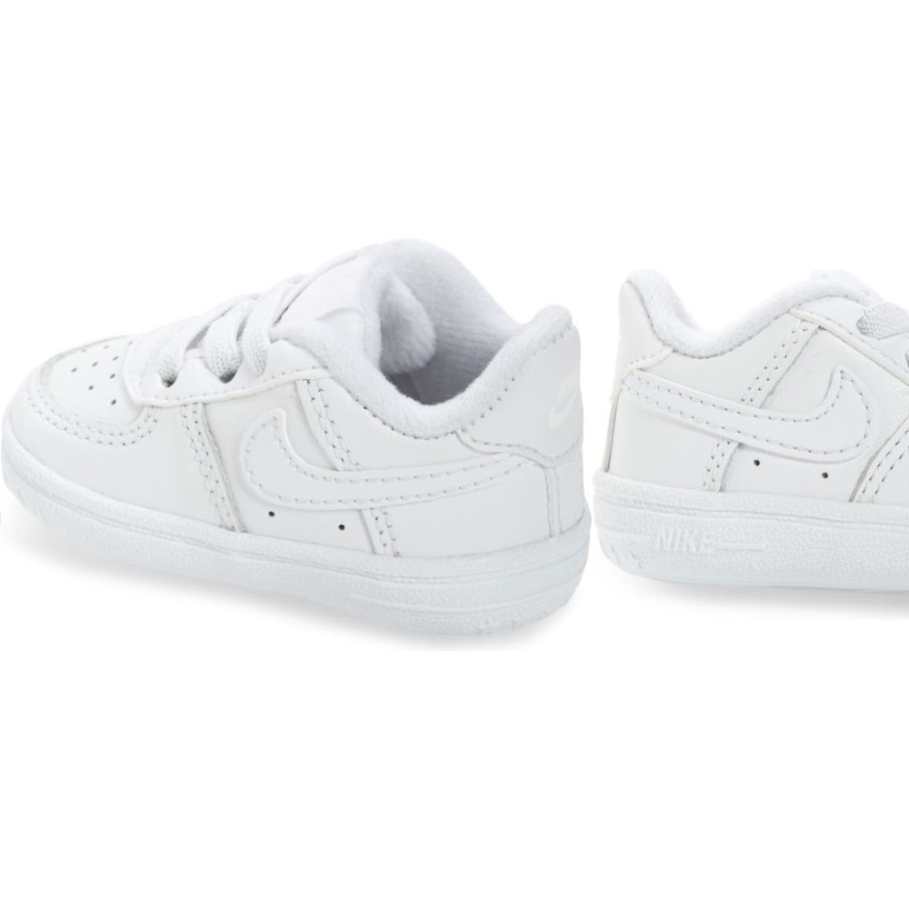 Nike Air Force 1 Sneaker